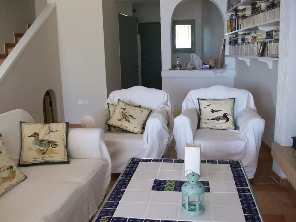Captivating 4-bed House in Xylokastro