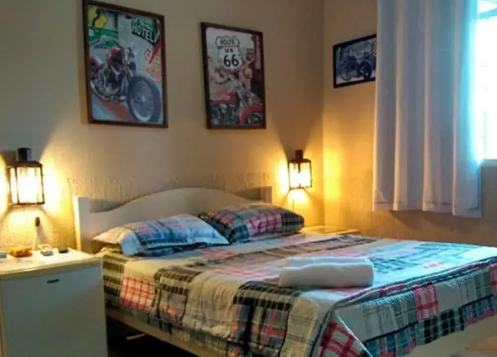 Road House Rota 118 Motorcycle Hotel