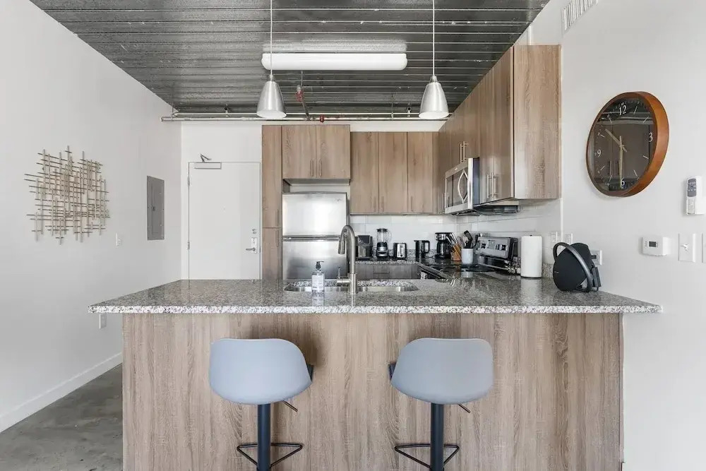 Lodgeur Elegant Energetic 1BR Loft Midtown - Midmain-5425