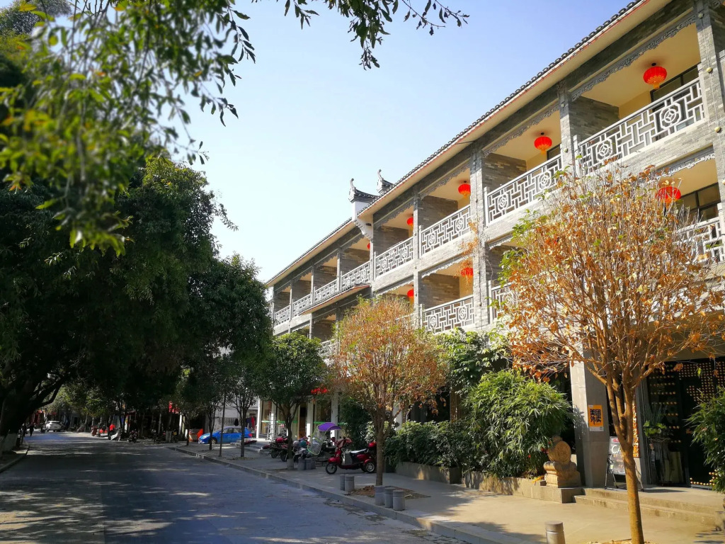 Wuyue Hotel Yangshuo West Street Branch