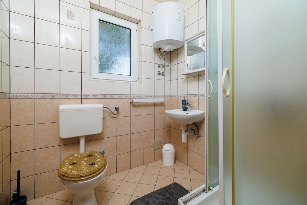 Apartments By the sea in Lopar