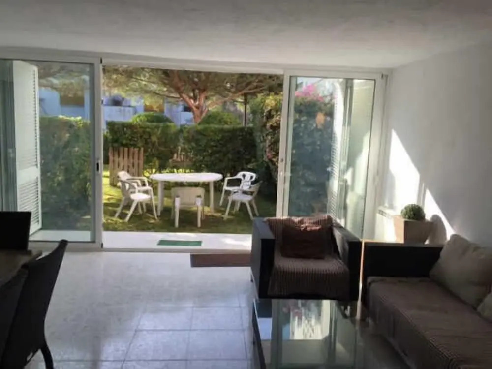 Apartamento Politur F-4
