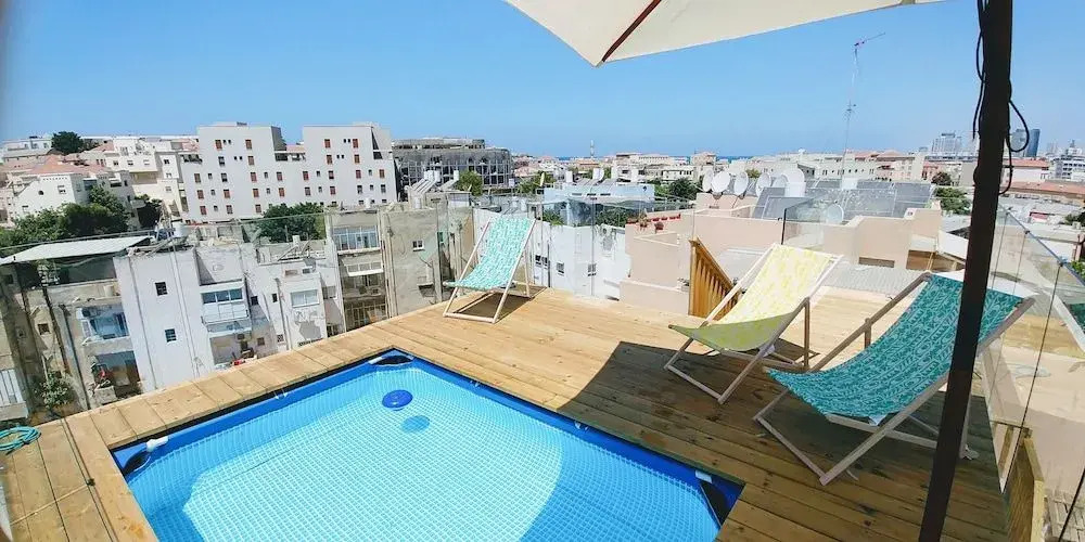 Old Jaffas Penthouse Boutique Hostel