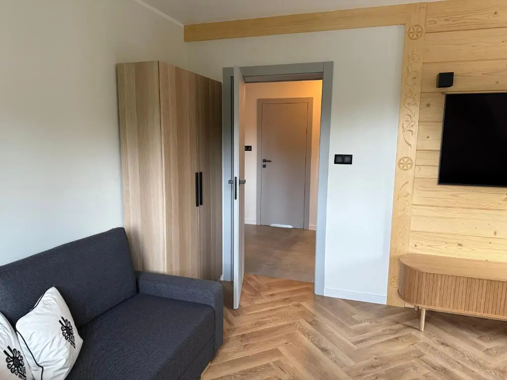 Muran Apt