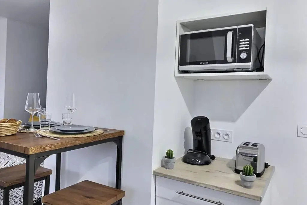Studio cosy SEJOUR BUSINESS 2min gare SNCF