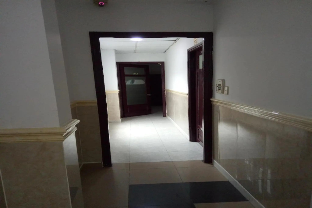 Duc Long Airport Hotel