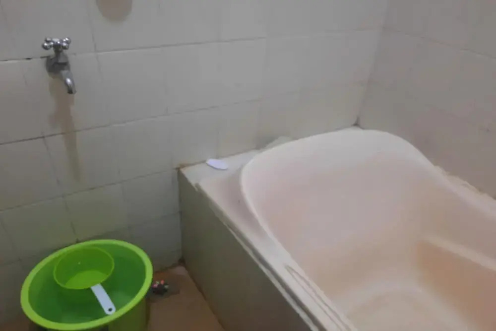 OYO Life 93160 Kost Jenny Karawang
