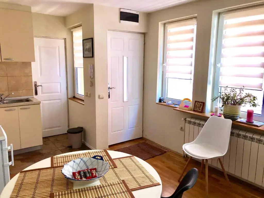 ZeMoon Apartment