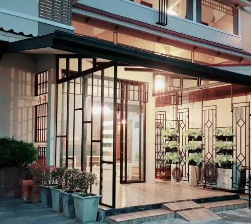 Sawasdipong Hotel