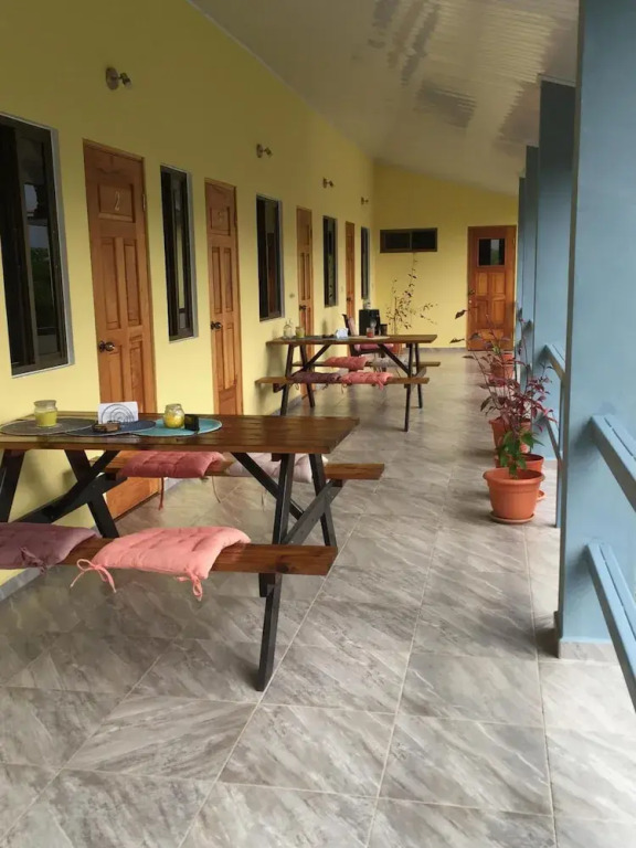 Hostal Casa Las Lajas