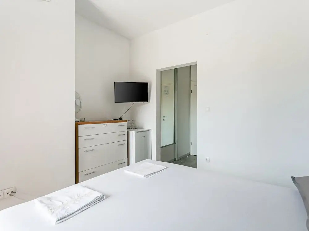 Cozy Holiday Home in Sumartin near Sea