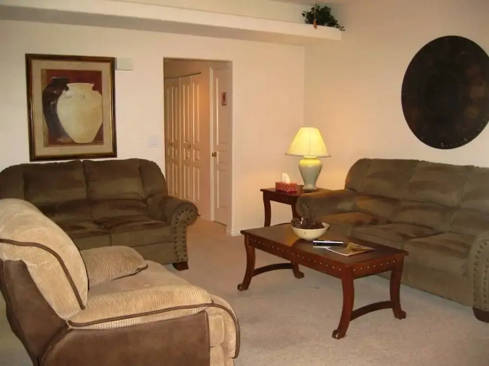 James And Paulette Mcgovern 2 Bedroom Condo