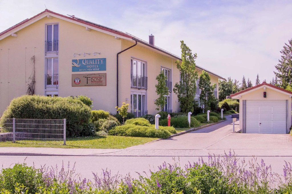 MEAT UND STAY Hotel