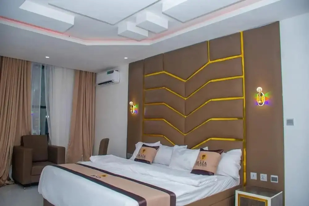 Maia Hotel And Suites