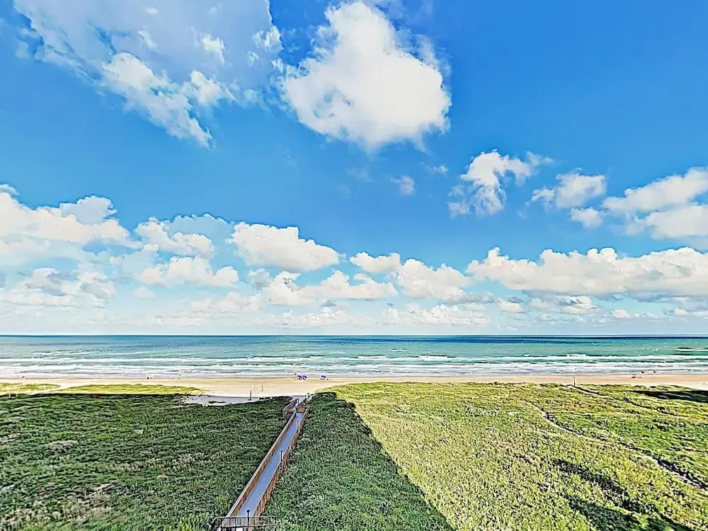 New Listing! Resort W/ Gulf-front Balcony 2 Bedroom Condo