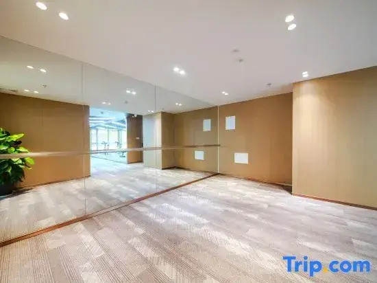 Zhiyun Apartment (Knowledge City International Convention and Exhibition Center)
