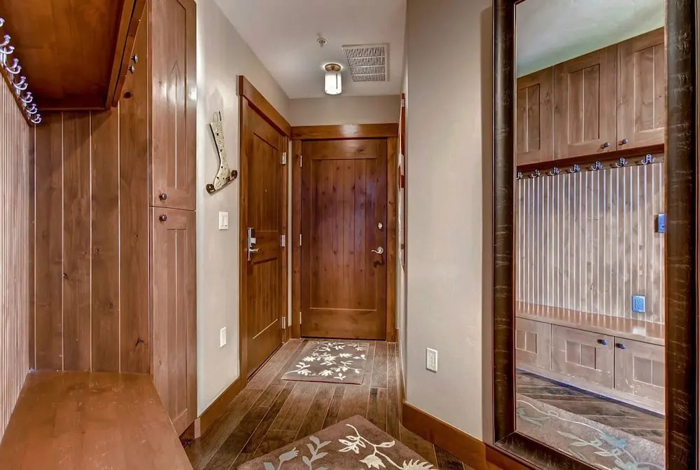 Luxury 3 Bedroom Ski in, Ski out  One Ski Hill Residence Located at the Base of Peak 8 with Hot Tub Access