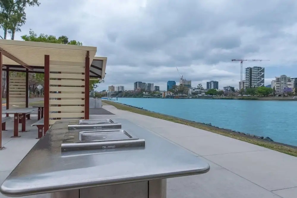 Absolute Riverfront One Bedroom Apartment