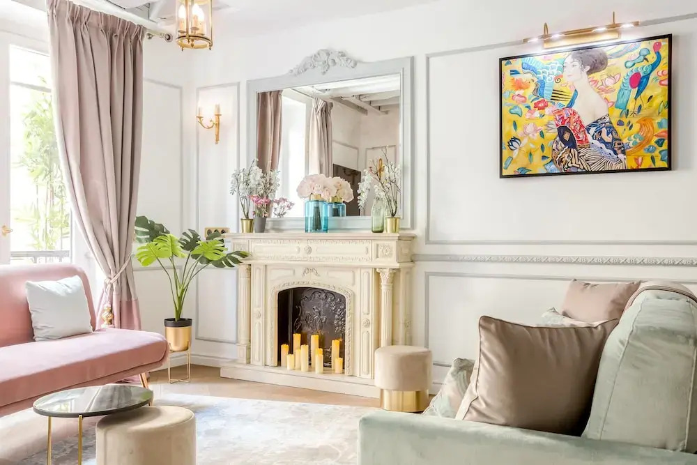 Luxury 4 Bedroom 3 Bathroom Louvre - AC