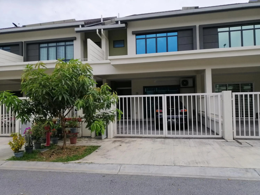 A&D Home-stay @Kota Warisan, Sepang