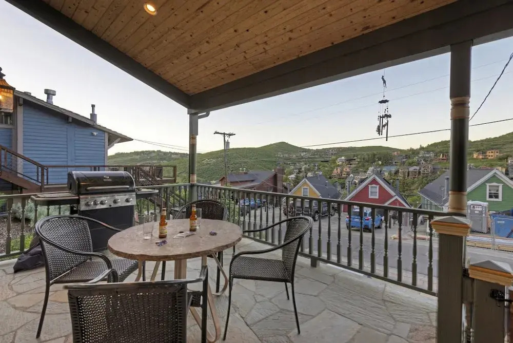 Abode at Big Game Lodge