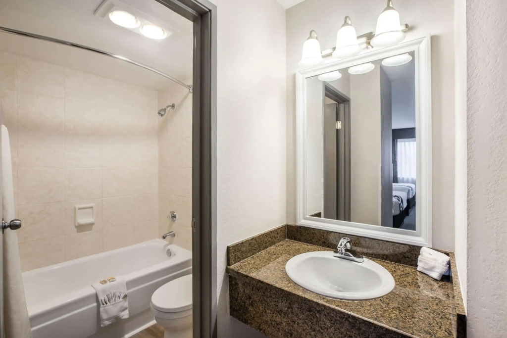 La Quinta Inn by Wyndham Everett