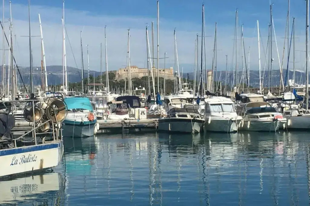 Luxury Seaview Residence Belvedere, Apt A
