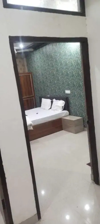 Virendra Palace Guest House