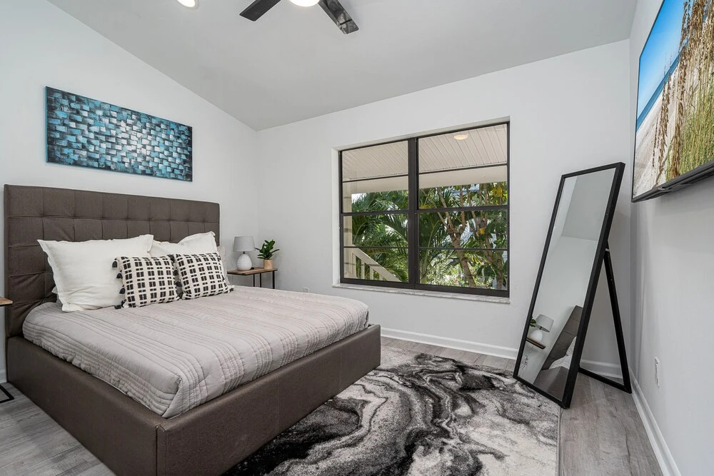295 Ostego Dr - Gorgeous Bay Front Home 4 Bedroom Home by RedAwning