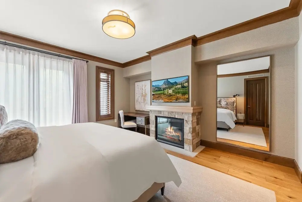 The Residences at The St Regis Deer Valley; Snow Park