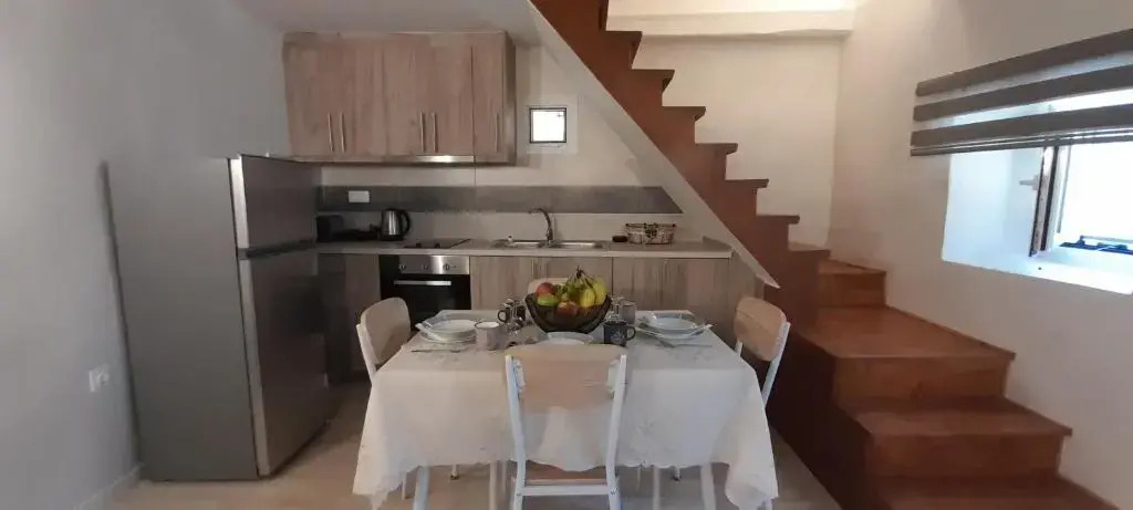 Helens little villa