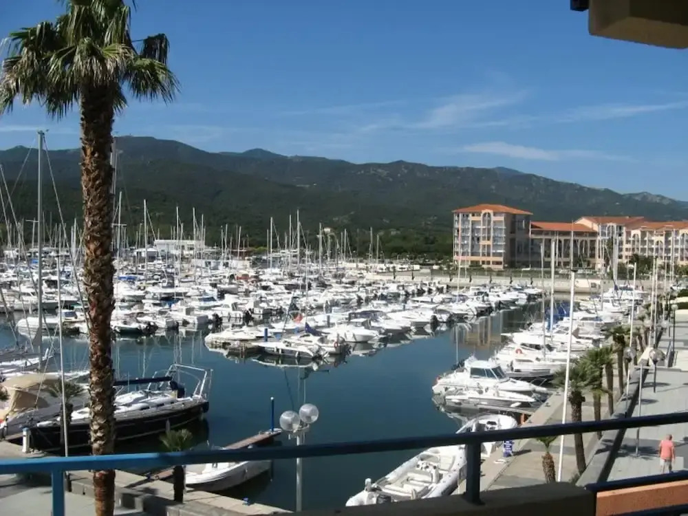 Apartment With one Bedroom in Argelès-sur-mer, With Wonderful Mountain