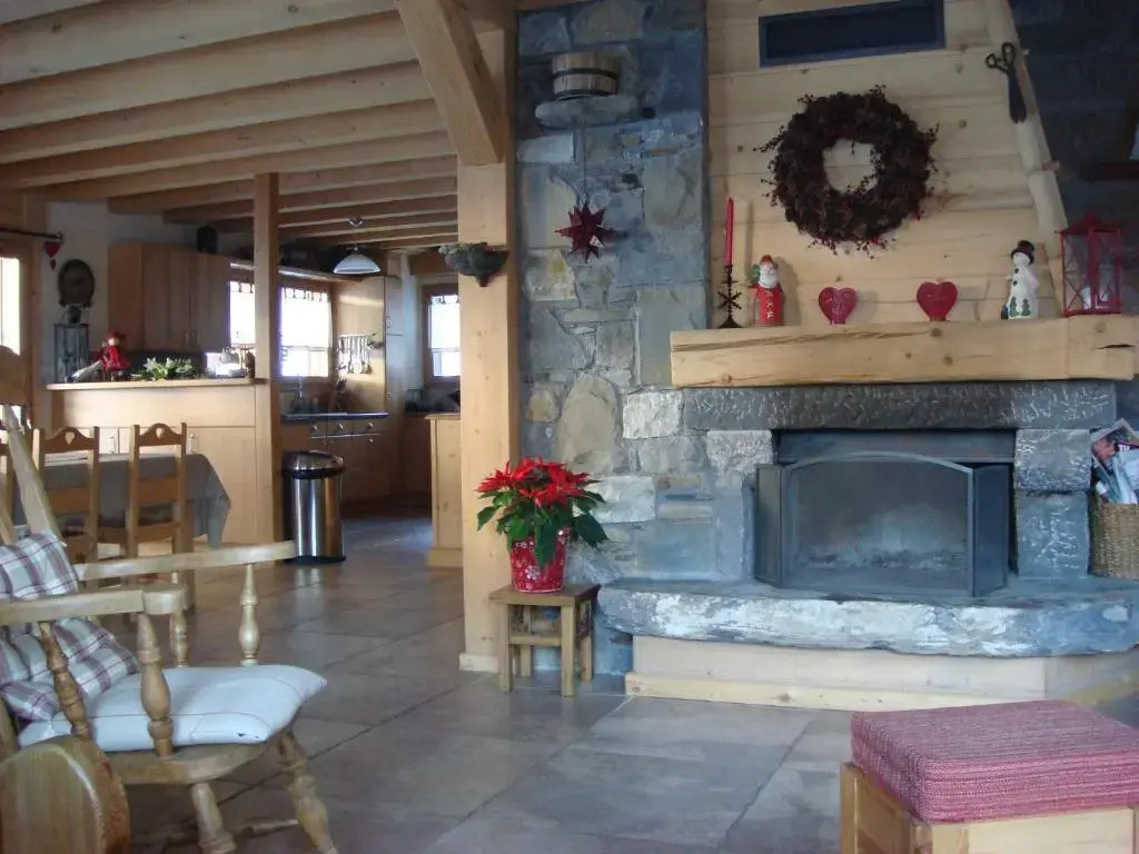 Bed and Breakfast Chalet Manava