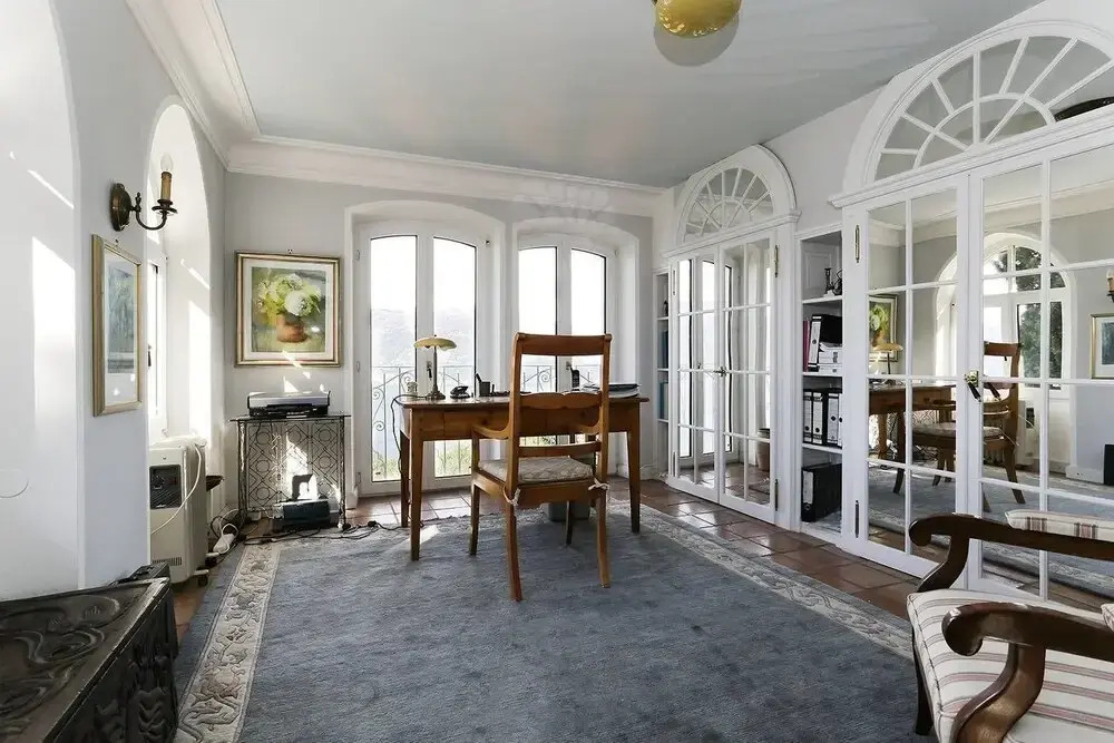 Luxury Italian Lakes Villa With Pool. 360 Degree Views. Sleeps 11