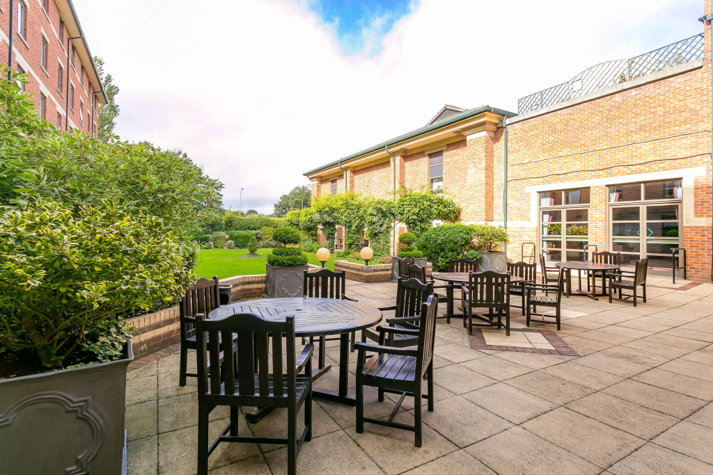 Cedar Court Bradford Hotel