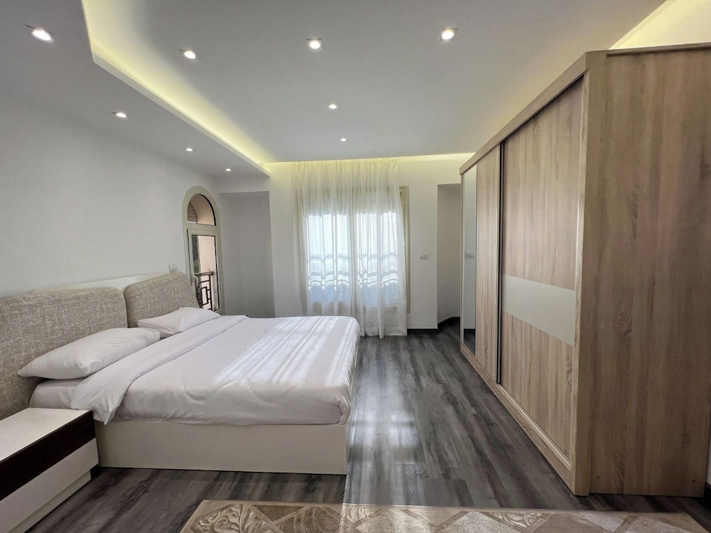 Alsawah | 4 En-suite Villa with Private Pool
