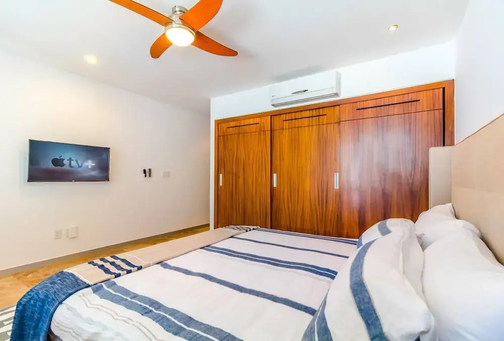 3BR Modern Penthouse!own Rooftop Pool!min to Beach