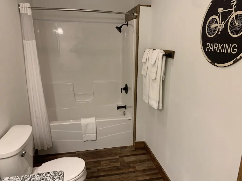 Trailhead Suites