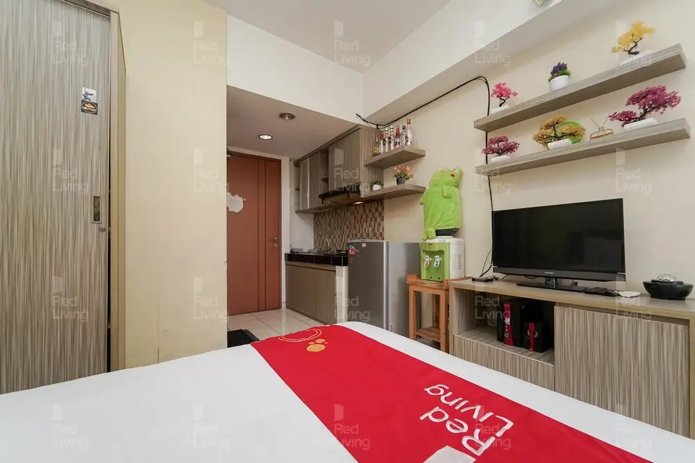RedLiving Apartemen Margonda Residence 5 - Si Boy