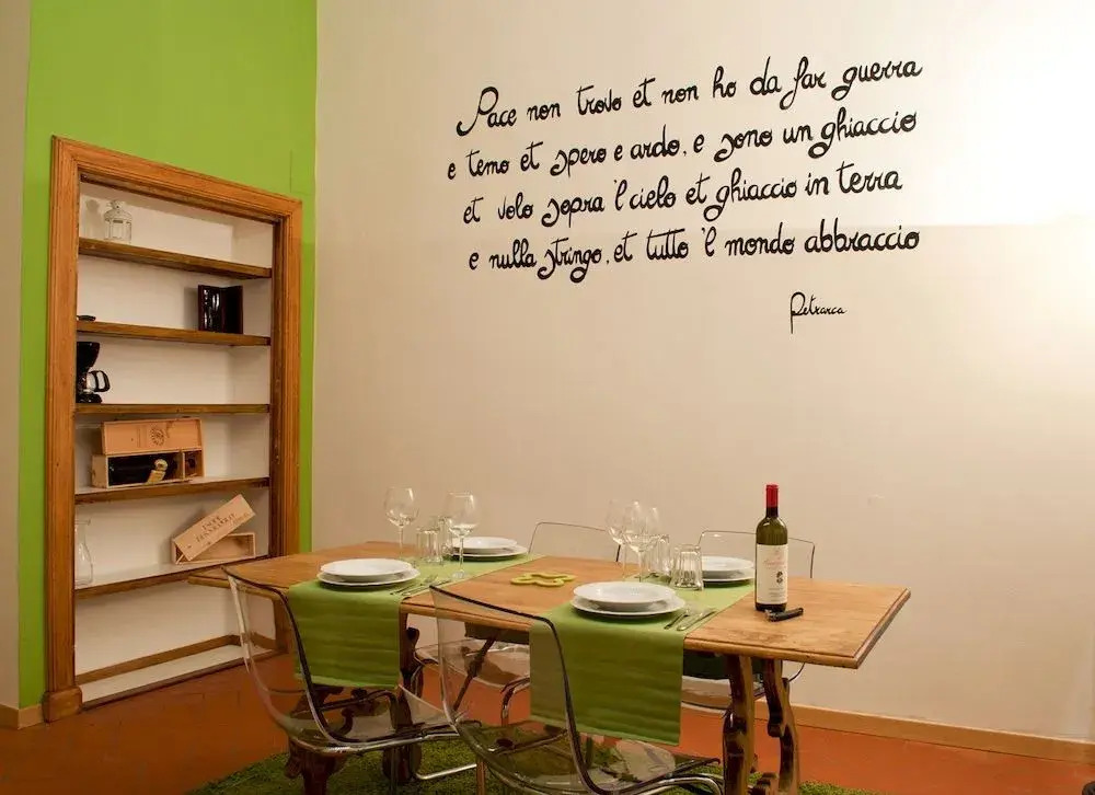 Costa San Giorgio Apartment by Mamo Florence