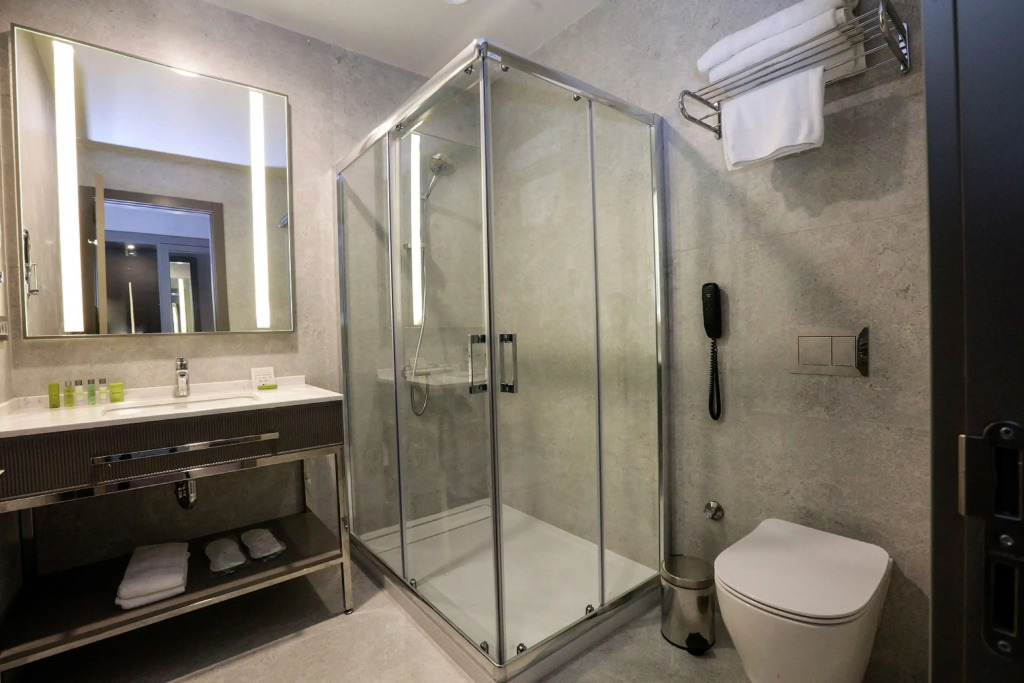 DoubleTree By Hilton Izmir Airport