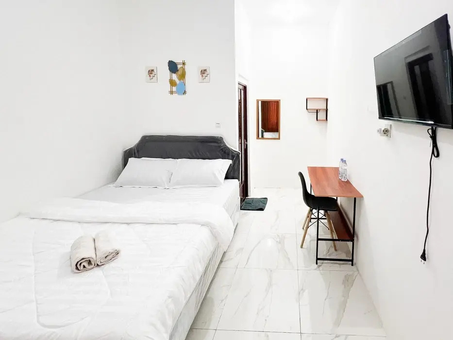 Graha Indah Ngagel Surabaya RedPartner