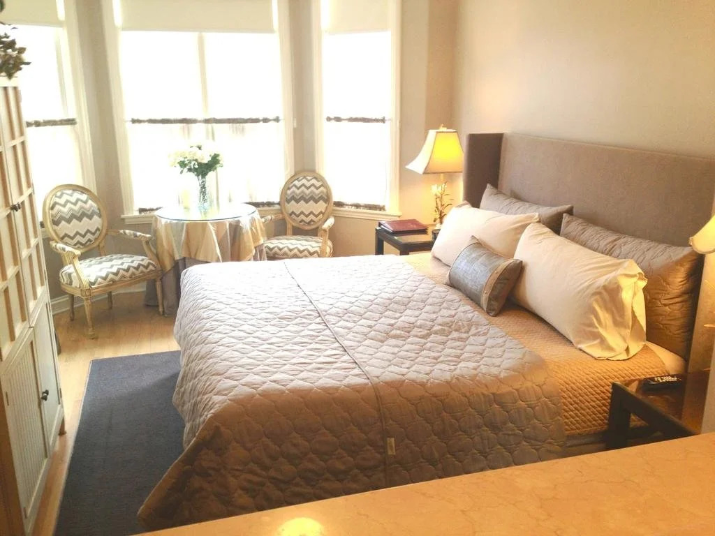 Harvey House Bed & Breakfast