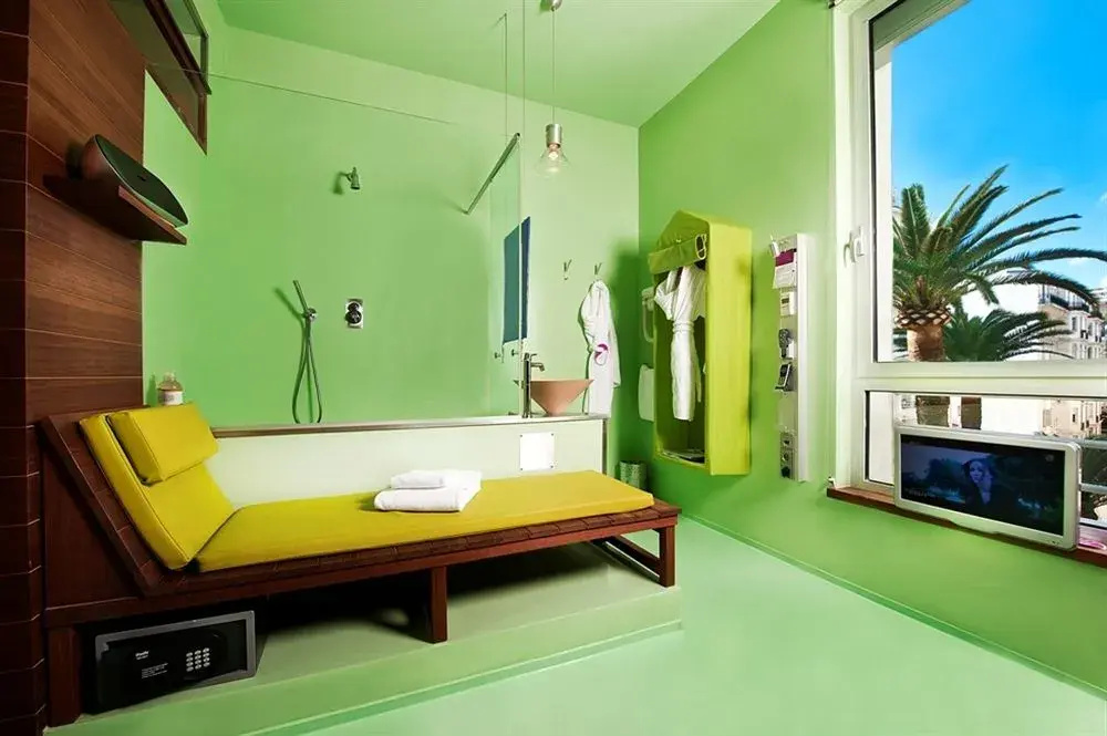 Hi Hôtel