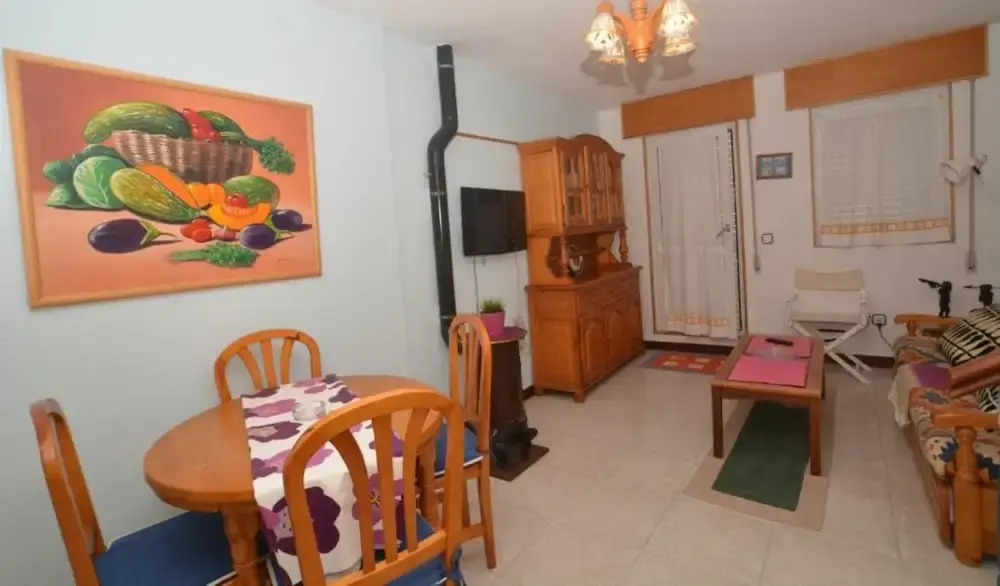 Apartment - 2 Bedrooms with Pool - 107901