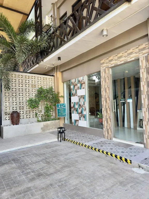 Soi Suites