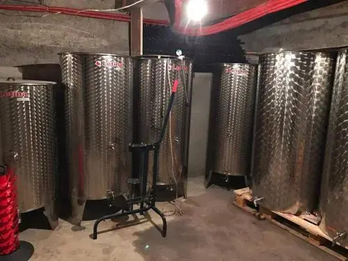 Miloravas Guest House & Wine Cellar