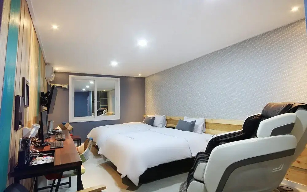 Java Hotel