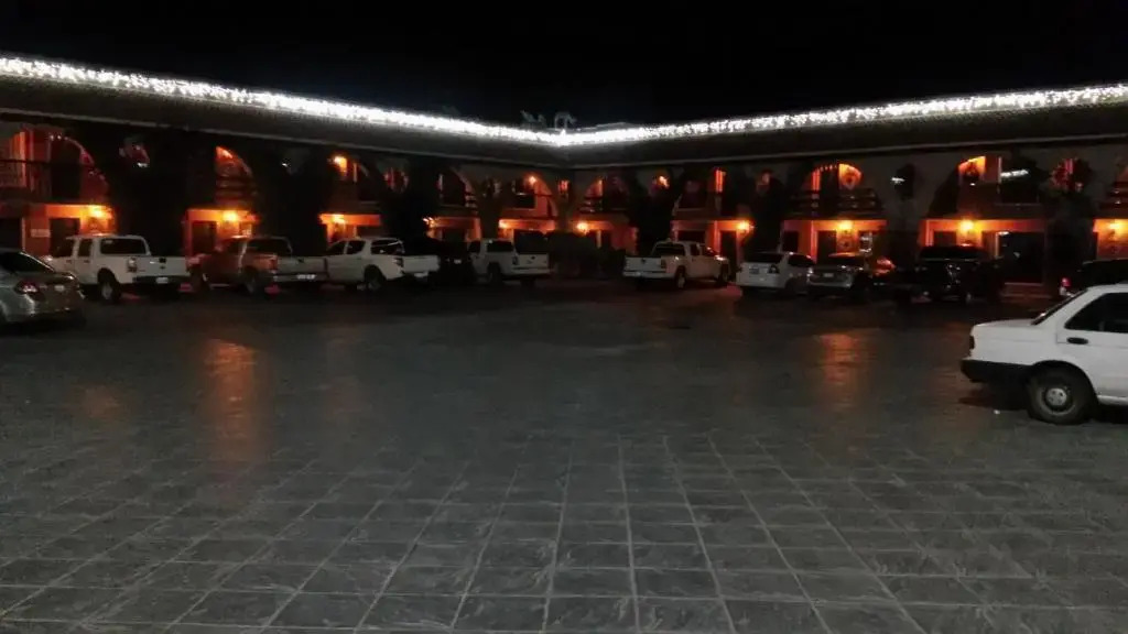 Hotel Los Arcos