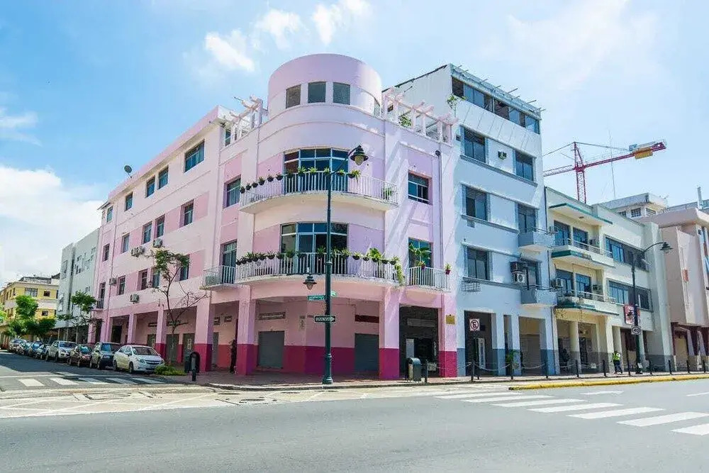 Perla Central Hotel